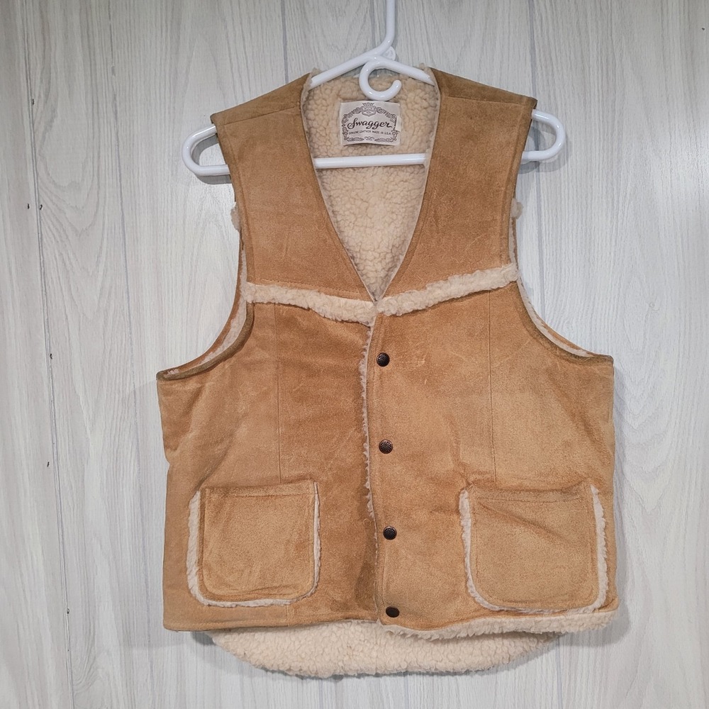 Vtg Swagger Genuine Leather Vest Sherpa Lined Suede, Size Medium. Made In USA.
